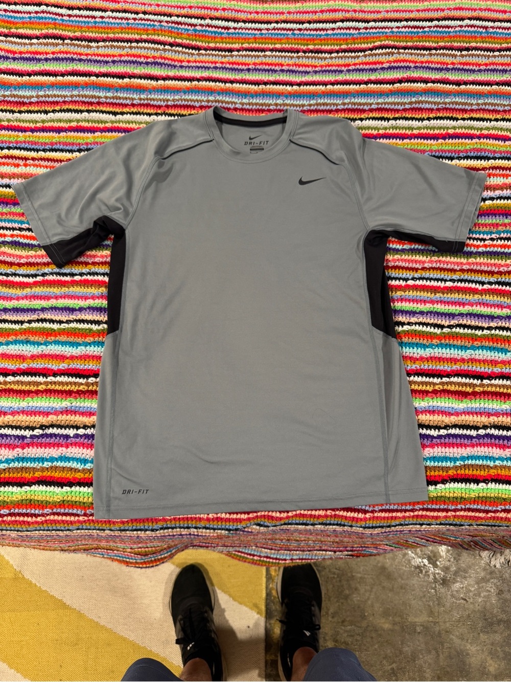 Nike Men's Gray Short-Sleeve Dri-FIT Tee with Black Panels